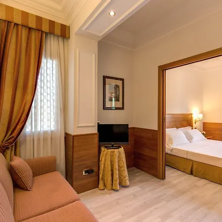 Pinewood Ξενοδοχείο 4*