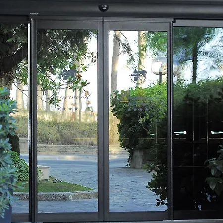 Pinewood 4* Ρώμη