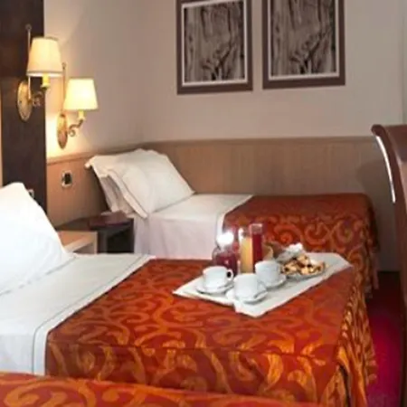 فندق باين وود روما