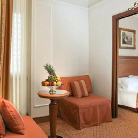 فندق باين وود