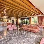 Hotel Pinewood Rom