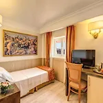 Hotel Pinewood