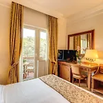Hotel Pinewood